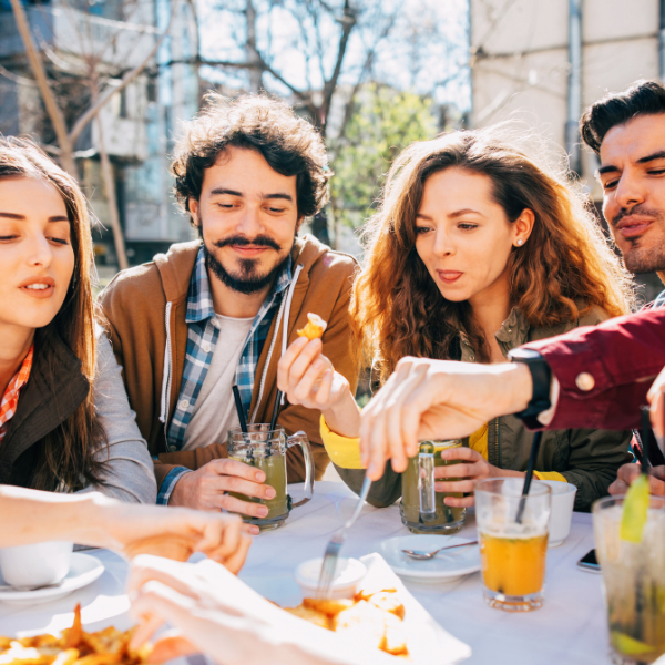 Blog-Main-2023-restaurant-trends-how-to-combat-inflation-and-boost-business-growth