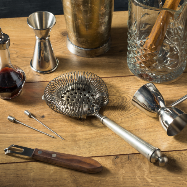 Blog-Main-holiday-gift-guide-for-home-bartenders