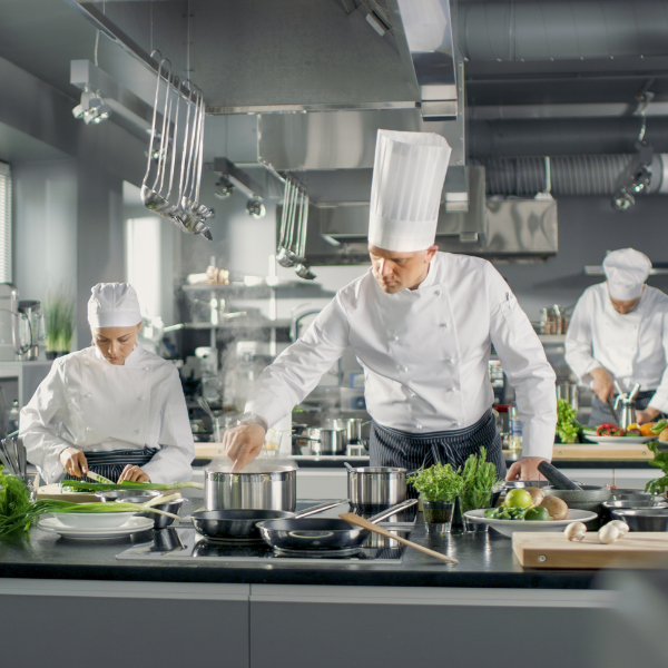 Blog-Main-how-to-create-a-dress-code-policy-for-restaurant-employees