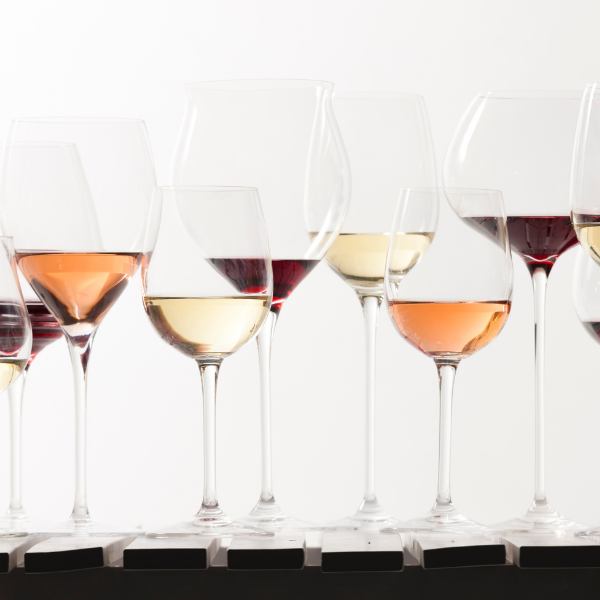 Blog-Main-how-to-pair-your-glassware-with-wine