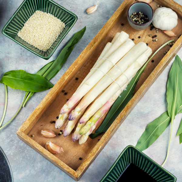Bring Your Food Displays To Life By Using Bamboo Canoes