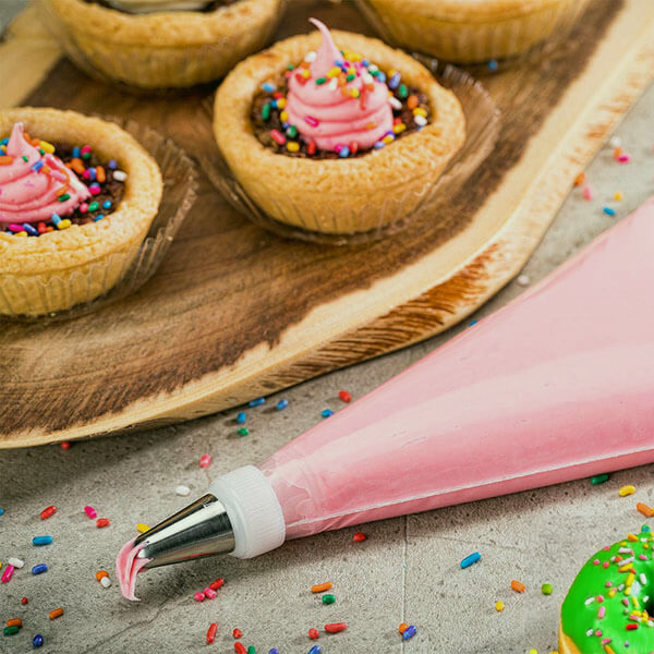 Piping Tips, Pastry Bags, and Accessories