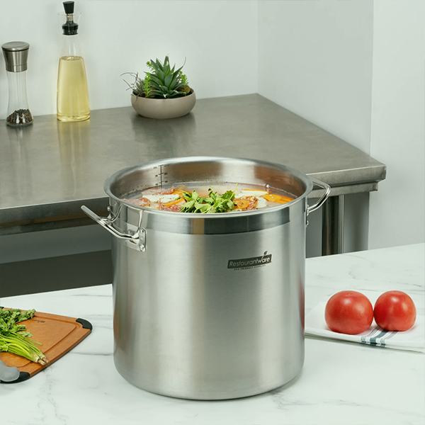 Stock Pots & Accessories