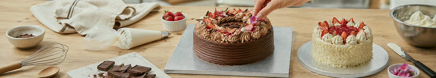 Cake Pillars, Frames, & Plates