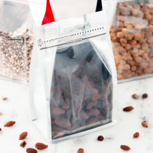 Plastic bag with seal