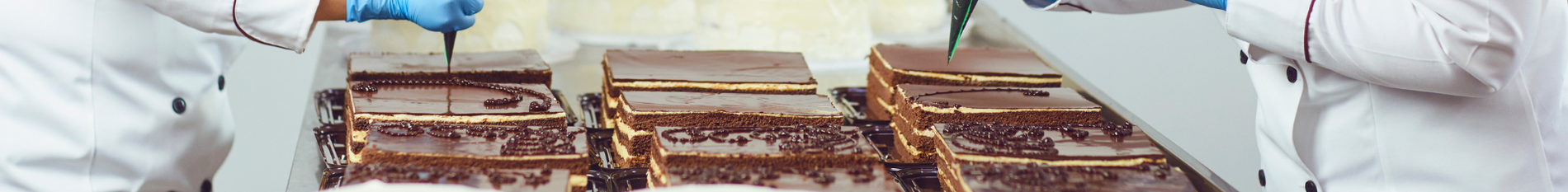 Blog-Banner-8-types-of-cake-frostings