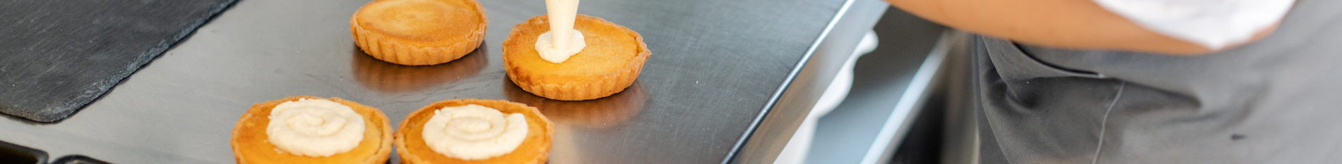 Blog-Banner-how-to-become-a-pastry-chef