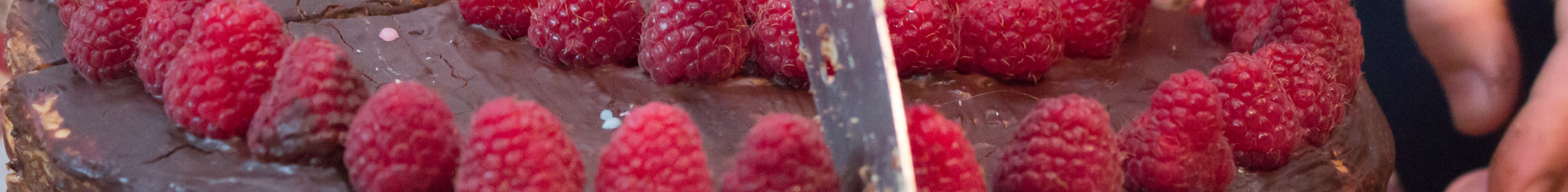 Blog-Banner-how-to-cut-a-cake