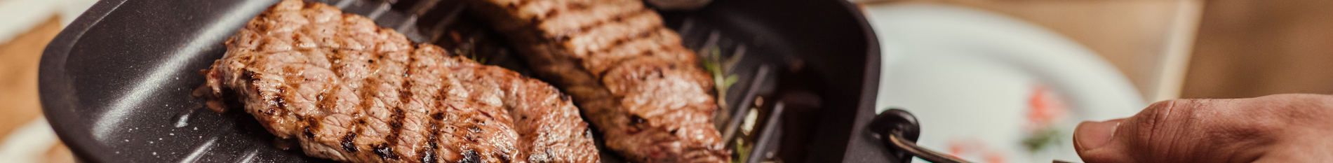 Blog-Banner-the-best-pans-for-cooking-steaks