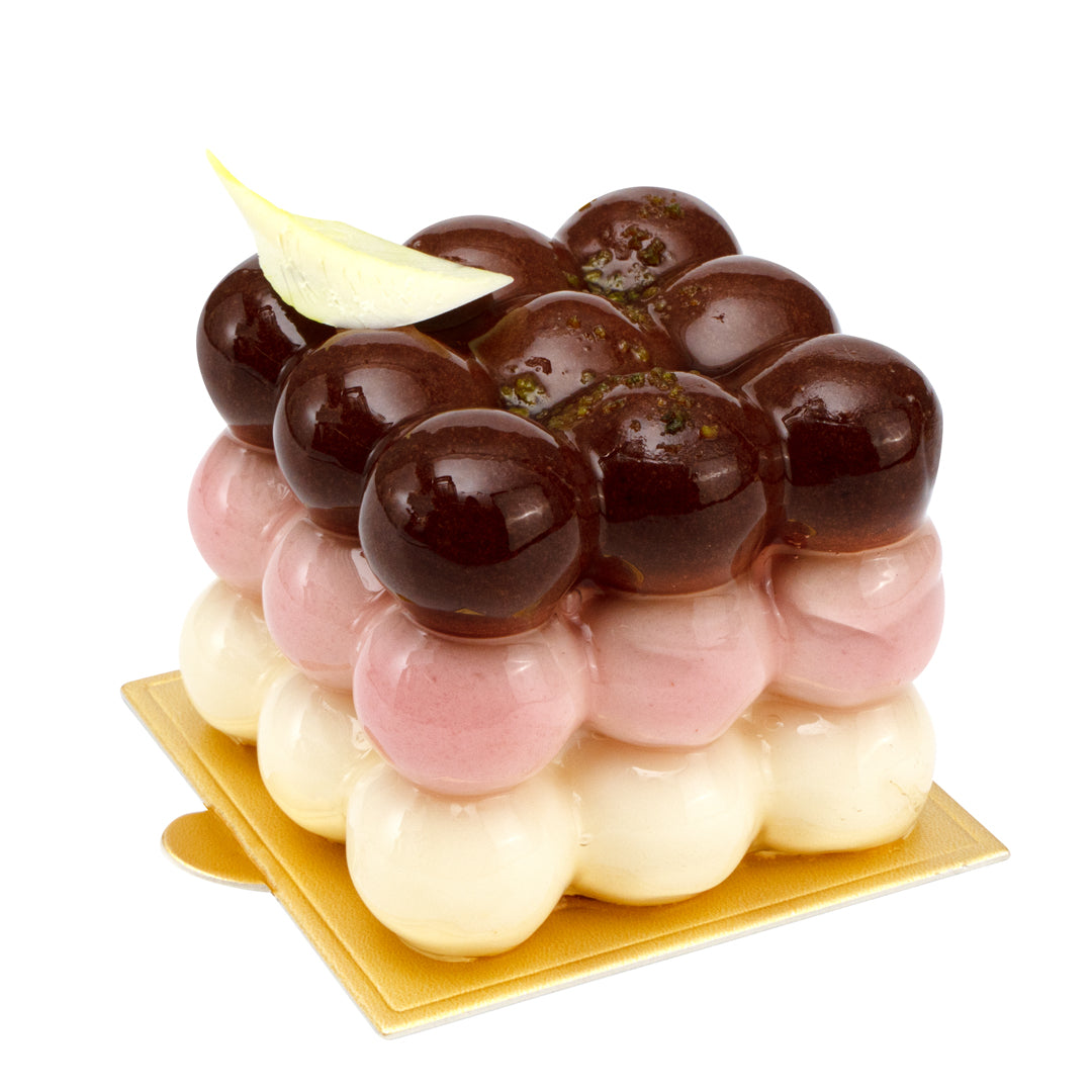 Pastry Tek Square Gold Paper SturdyServe Base - 2 3/4" x 2 3/4" - 200 count box