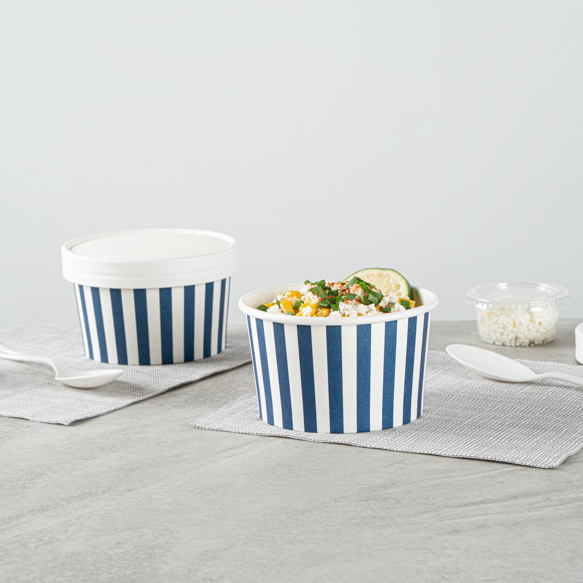 Coppetta 12 oz Round Blue and White Stripe Paper To Go Cup - 4" x 4" x 2 1/4" - 200 count box