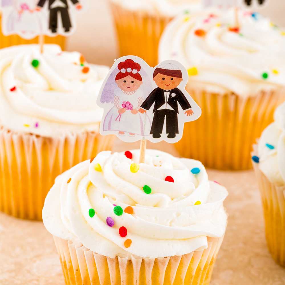 Top Cake Assorted Paper Wedding Cake Topper - Jewish Bride and Groom - 3 1/4" x 1 1/2" - 100 count box