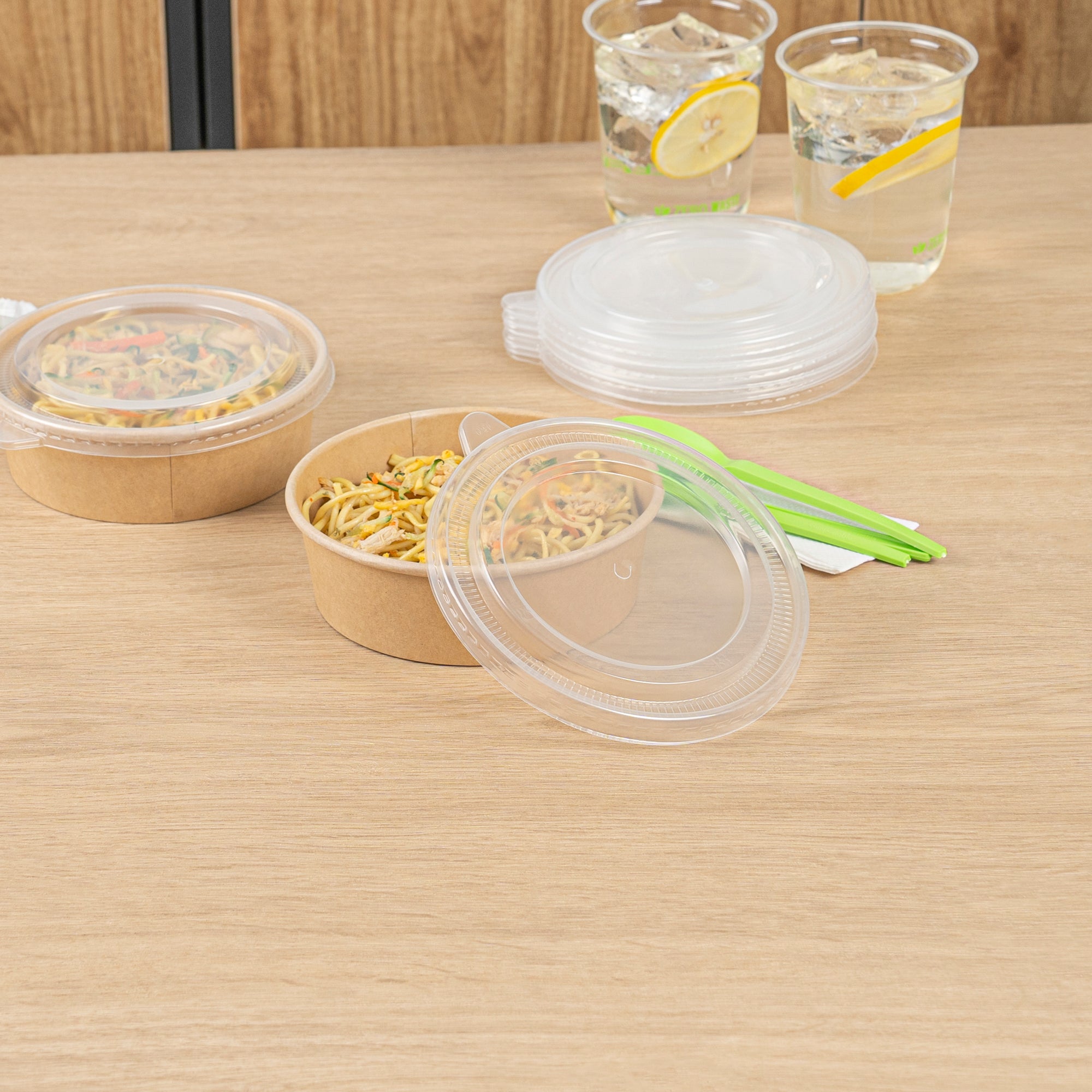 Bio Tek Clear Plastic Take Out Container Lid - Fits 17, 25, 33 and 34 oz Containers - 200 count box