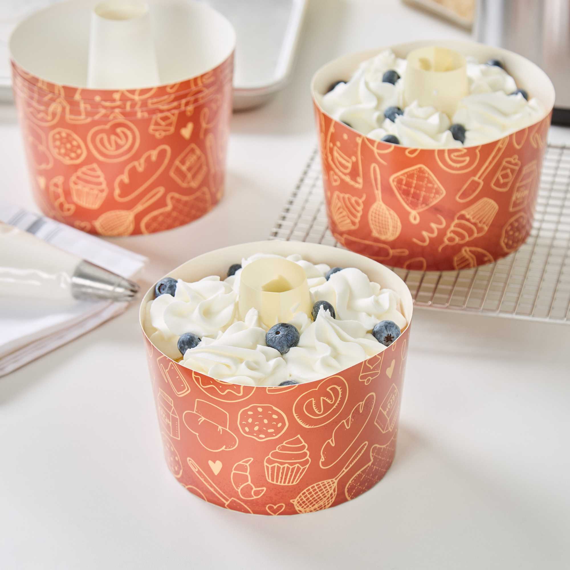 Panificio 38 oz Brown Paper Baking Ring Mold - Bakery, Greaseproof - 5" x 5" x 3 3/4" - 100 count box