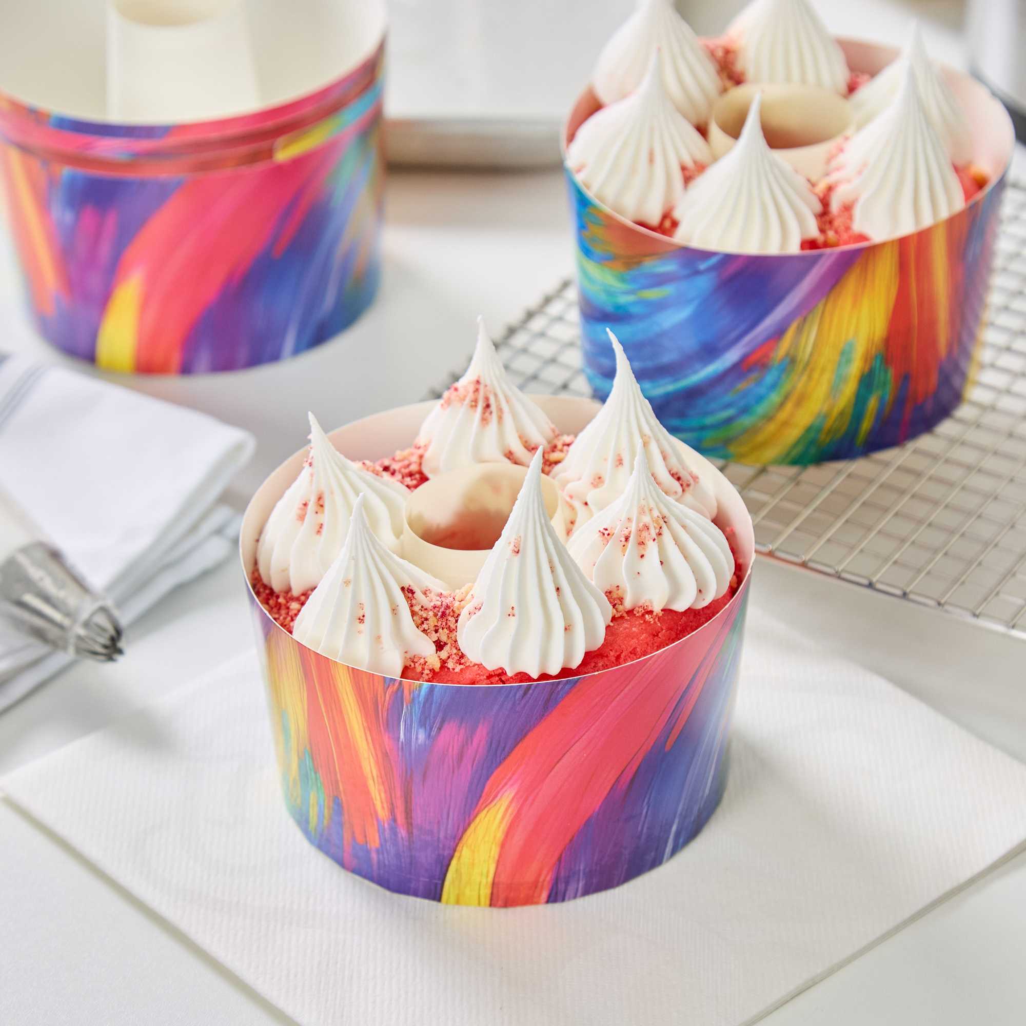 Panificio 22 oz Paper Baking Ring Mold - Colorful Abstract Waves, Greaseproof - 4 1/2" x 4 1/2" x 2 3/4" - 100 count box