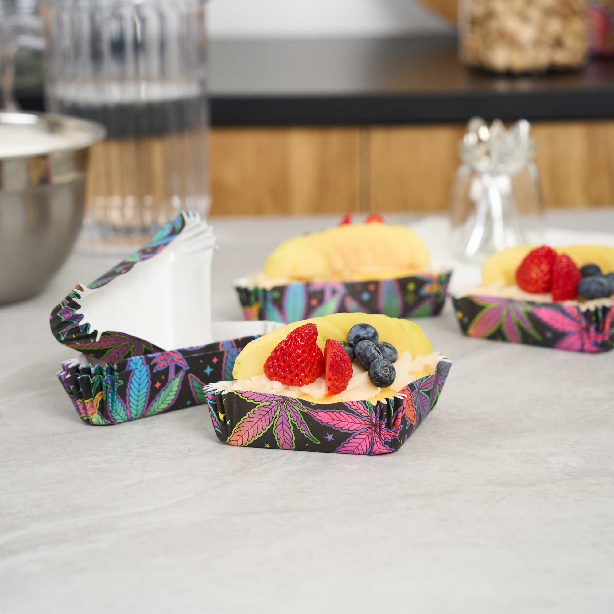 Panificio 6.8 oz Triangle Paper Baking Cup - Trippy Leaf Print, Ridged, Greaseproof - 5" x 3" x 1 1/4" - 4000 count box