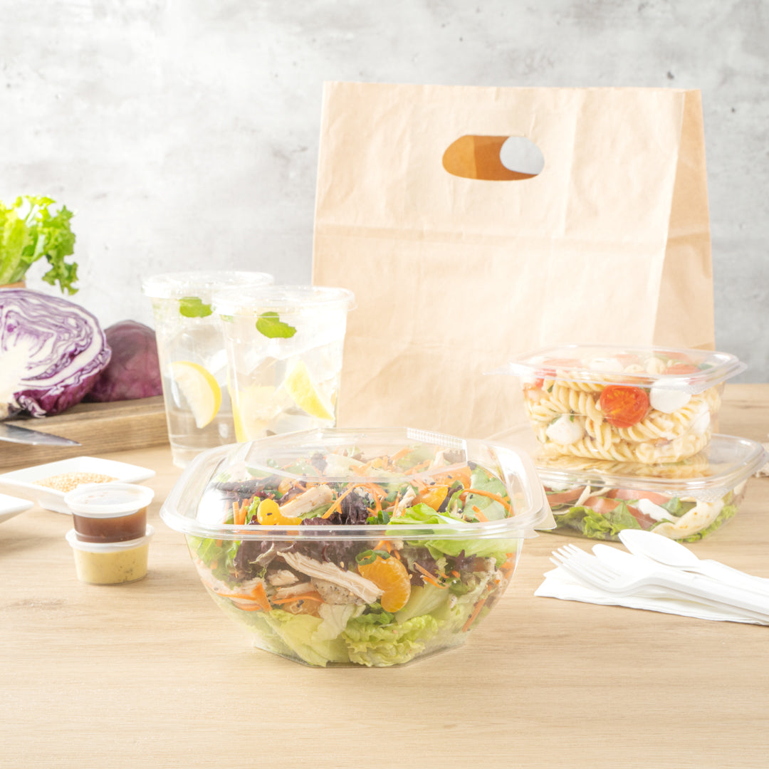 Thermo Tek 51 oz Square Clear Plastic Take Out Salad Bowl - with Lid, Anti-Fog - 7 1/2" x 7 1/2" x 4 1/4" - 100 count box
