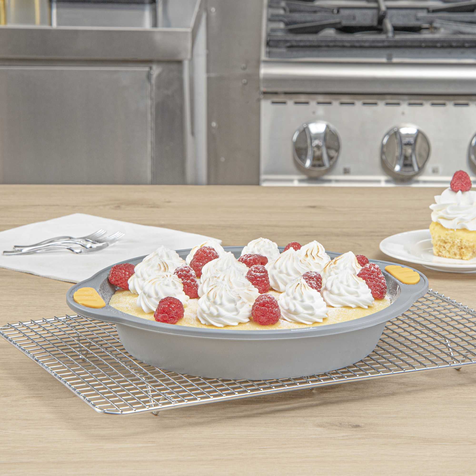 Pastry Tek Round Gray Silicone Cake Pan - Non-Stick, with Handles - 11 1/4" x 10 1/4" x 1 3/4" - 10 count box