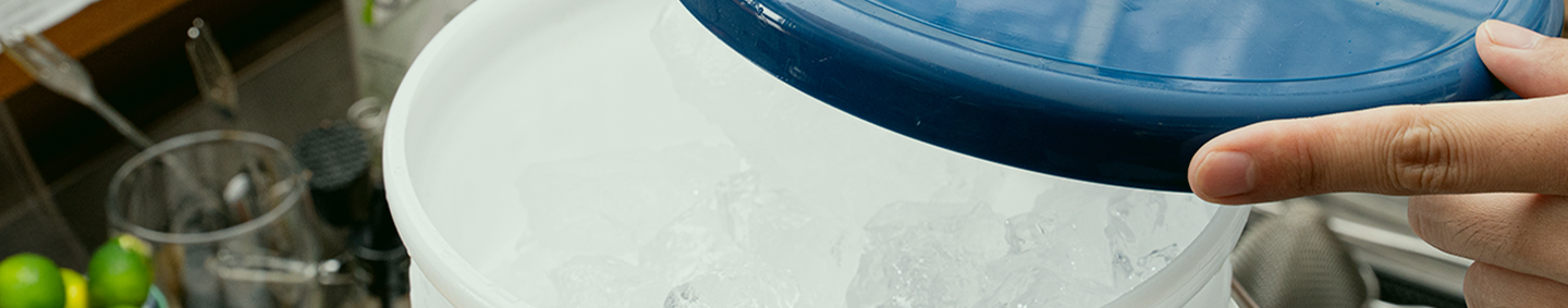 Ice Transport Buckets and Accessories