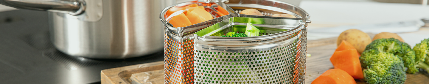 Pasta Pots and Strainer Baskets