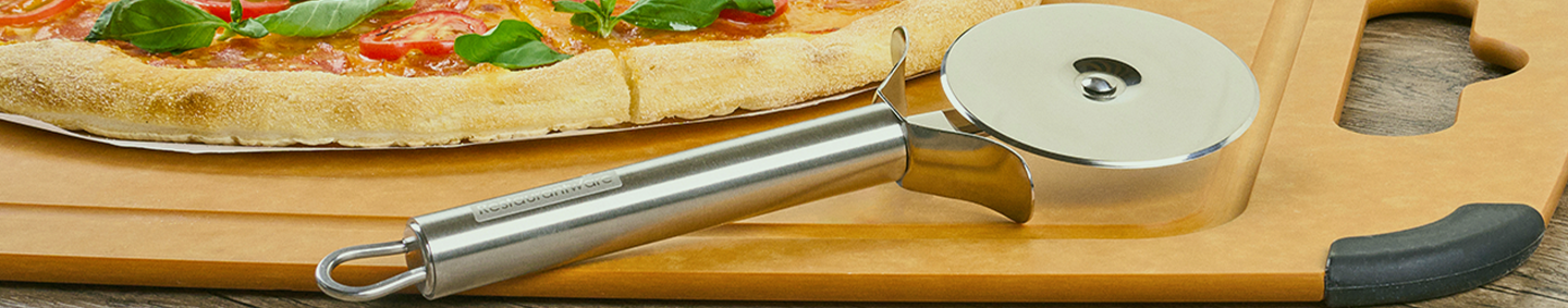 Pizza Tools and Bakeware